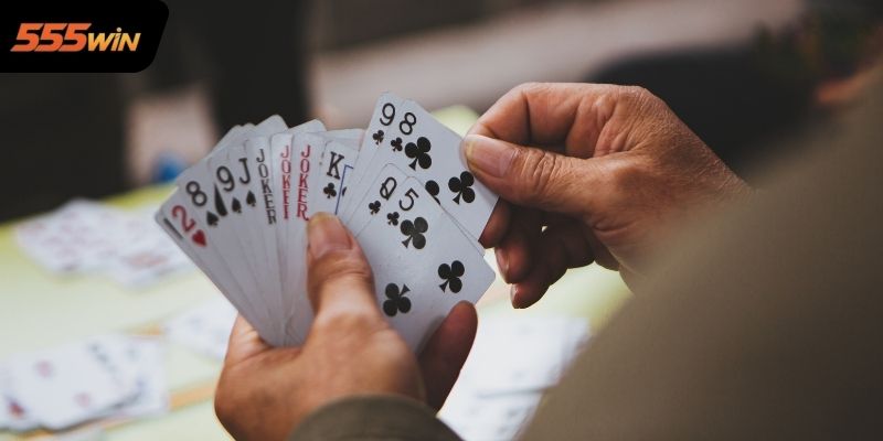 Lợi Ích Khi Tham Gia Game Bài 555WIN